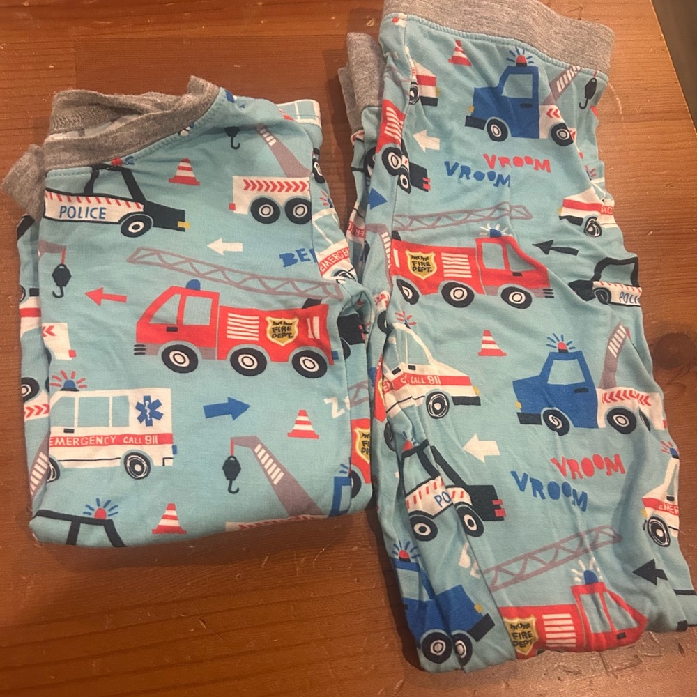LS 5/6 long sleeves - Blue Emergency Vehicles Kids Pajama Set